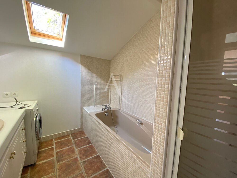 Location Maison Maison Trainou 4 pièce(s) 72 m2 Trainou