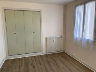  Appartement à louer 2 pièces 50 m²