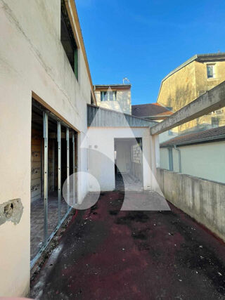  Maison � vendre 4 pi�ces 350 m�