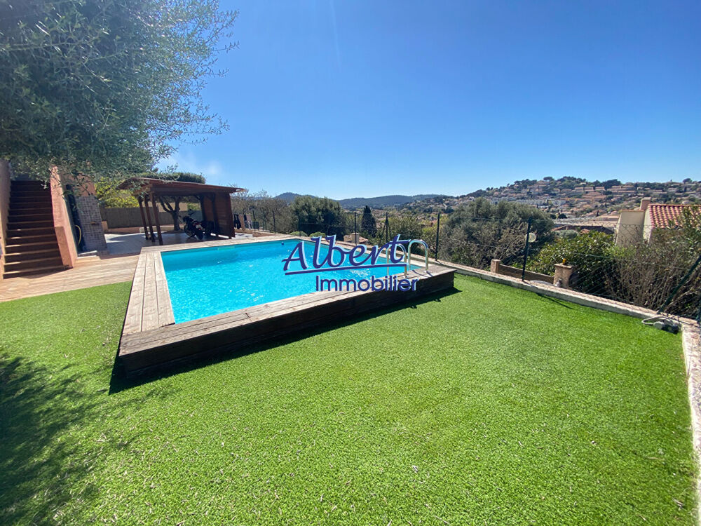 Villa spacieuse à vendre à Ollioules - Calme et confort garantis !