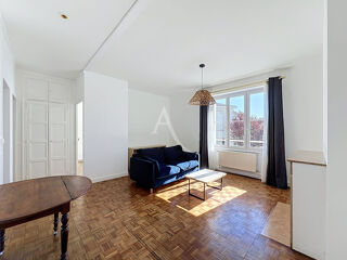  Appartement à louer 3 pièces 68 m²