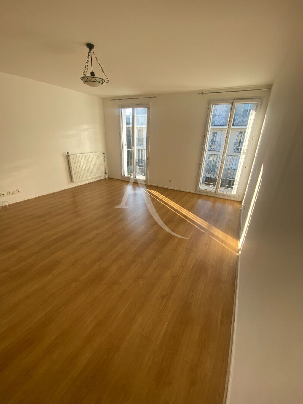 Location Appartement Appartement Sainte-Genevieve-des-Bois - 2 pièce(s) - 50 m2 Sainte genevieve des bois