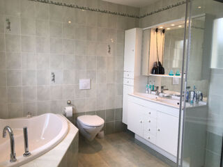  Maison � vendre 4 pi�ces 180 m�