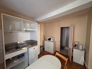  Appartement à louer 1 pièce 33 m²