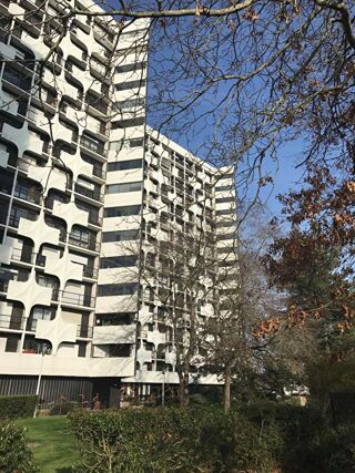  Appartement  louer 4 pices 81 m