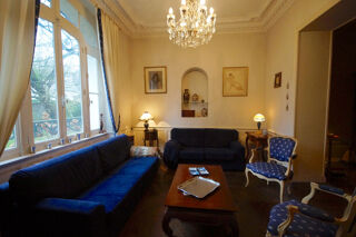  Maison à vendre 9 pièces 232 m²