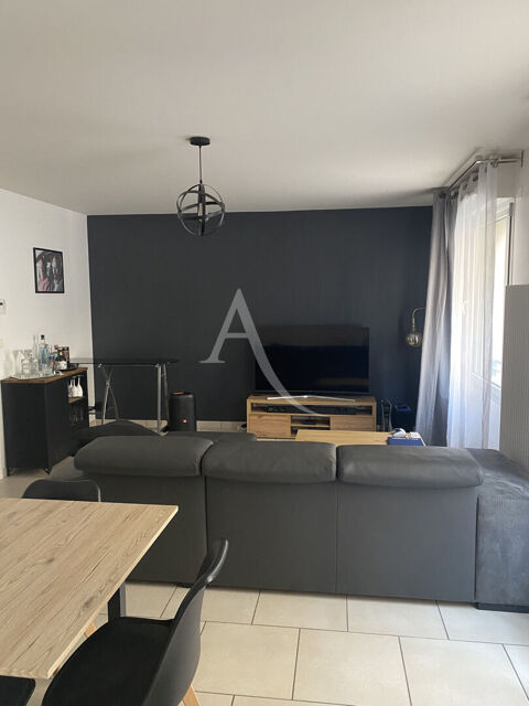  Appartement � louer 2 pi�ces 76 m�