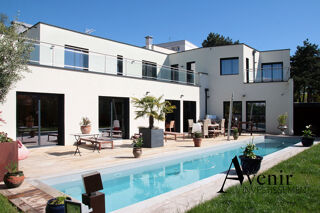  Maison à vendre 8 pièces 280 m²