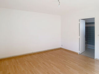  Appartement à louer 2 pièces 49 m²