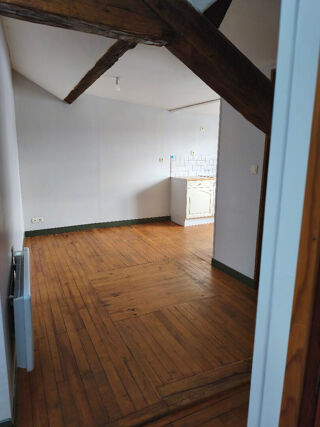  Appartement à louer 3 pièces 36 m²