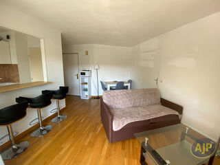  Appartement à louer 2 pièces 37 m²