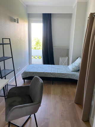  Appartement à louer 6 pièces 102 m²