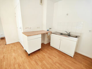  Appartement à louer 1 pièce 33 m²