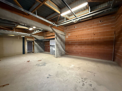 LOCAL COMMERCIAL A CAZILHAC 870 11570 Cazilhac