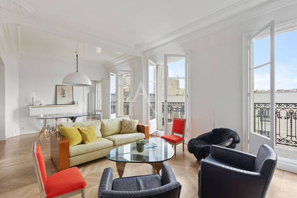 Vente Appartement Appartement de standing  5 pièces - Secteur Marché Lebon - Dernier étage avec vue Tour Eiffel & Arc de Triomphe Paris 17