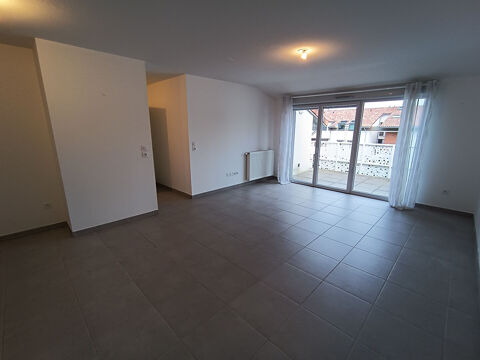  Appartement � louer 3 pi�ces 64 m�