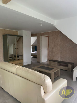  Appartement � louer 4 pi�ces 79 m�