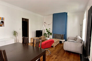  Appartement à louer 2 pièces 43 m²