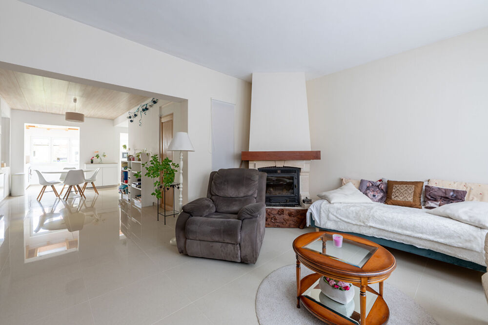 Vente Maison Maison familiale 115 m² avec jardin, garage et dépendance Lomme