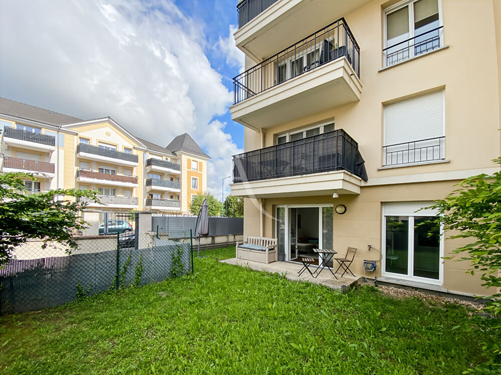 Appartement Vaureal F4 avec 3 chambres et jardin