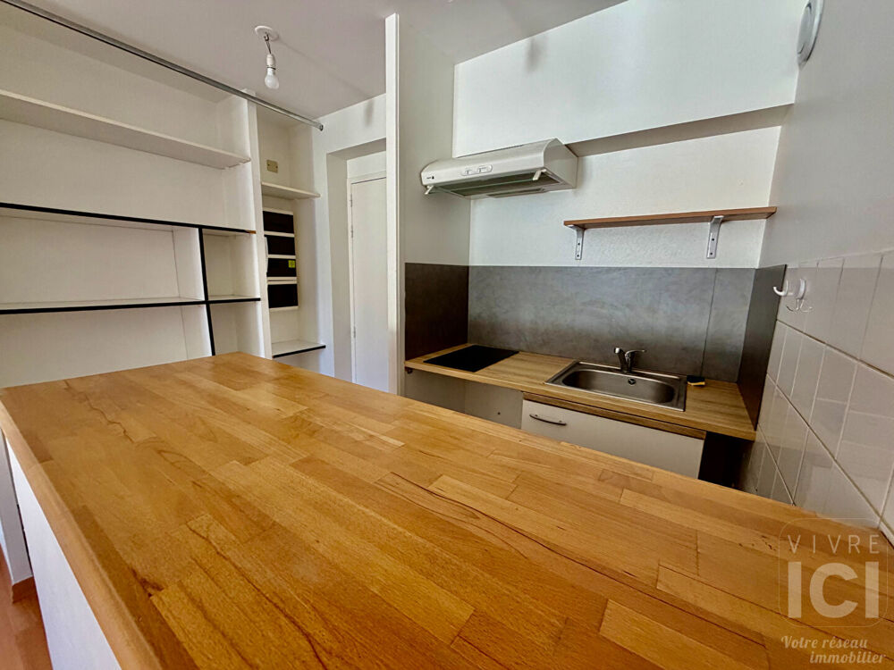 Vente Appartement APPARTEMENT 2 PIECES 35m² - MADELAINE -CHAMP DE MARS - BOX SOUS SOL Nantes