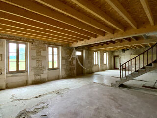Vente Maison Maison en pierre 162 m2 + dépendances Villexavier