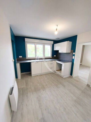  Appartement à louer 2 pièces 27 m²