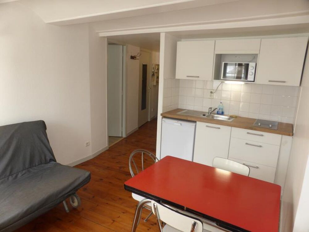 Location Appartement T2 meubl LE PUY EN VELAY - 2 pice(s) - 35 m2 Le puy en velay