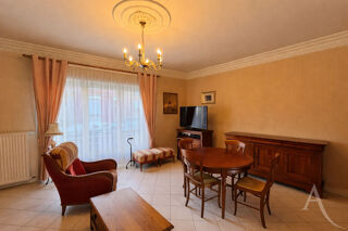  Maison à vendre 7 pièces 240 m²