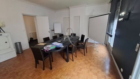 Bureaux-appartement Nantes 61.05 m2 243800 44000 Nantes