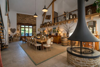  Maison à vendre 13 pièces 285 m²