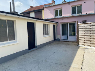  Maison à louer 4 pièces 109 m²