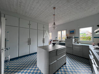  Maison à vendre 12 pièces 246 m²