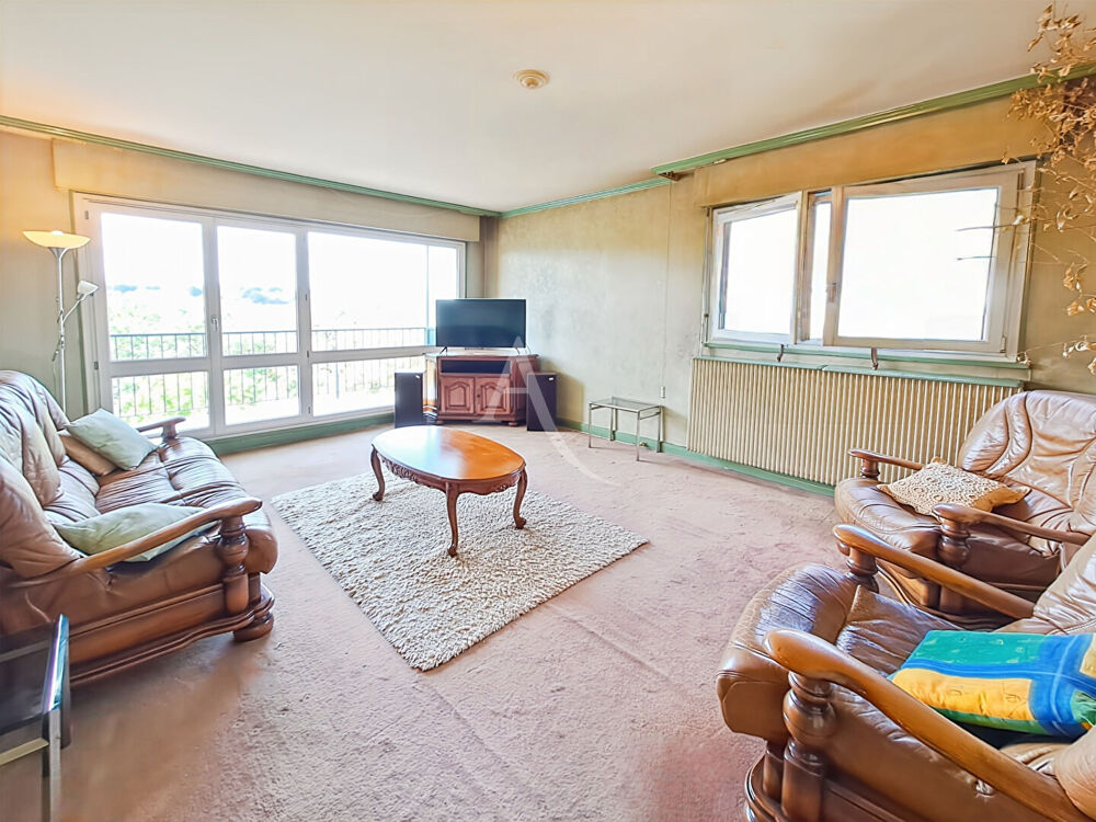 Appartement Arpajon 4 pièces, 3 chambres, 85m², 1 BOX, Terrasse et Balcon !