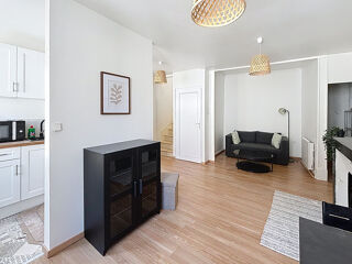  Appartement à louer 2 pièces 44 m²