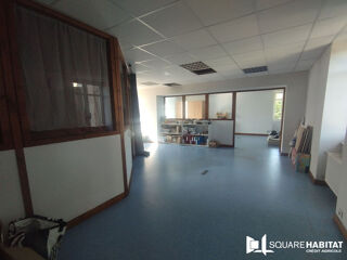 Maison à vendre 10 pièces 385 m²