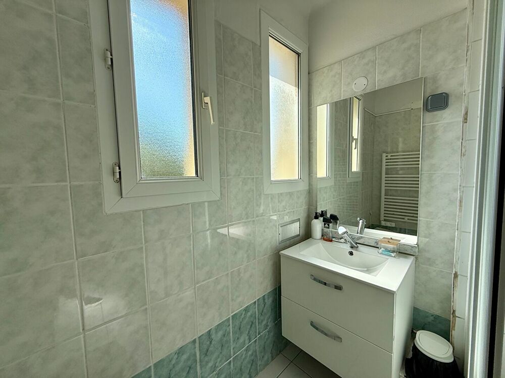 Appartement T3 avec balcon et cave