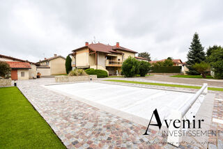  Maison � vendre 7 pi�ces 300 m�