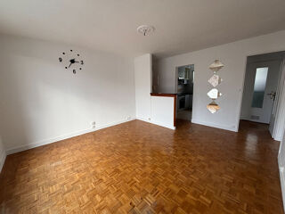  Appartement à louer 4 pièces 72 m²