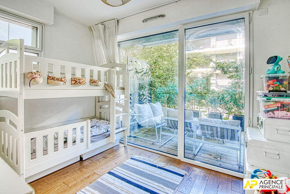 à vendre  Appartement Versailles (78000)