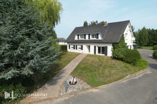  Maison à vendre 10 pièces 217 m²
