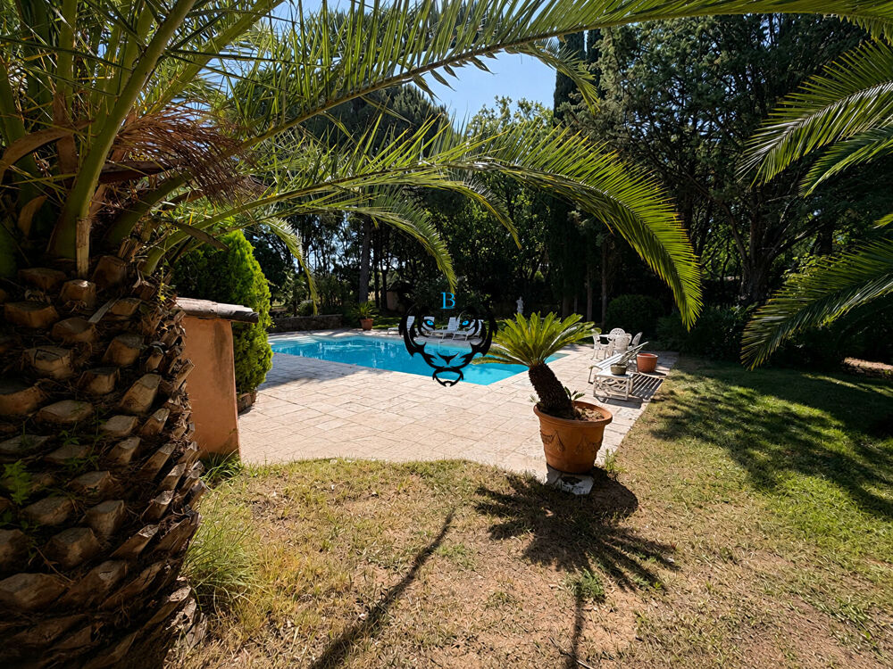 à vendre  Maison Roquebrune-sur-Argens (83520)