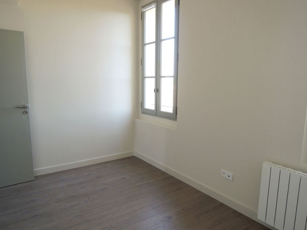 Location Appartement Appartement Nîmes - Jardin de la fontaine 2 pièces 33.98 m2 Nimes