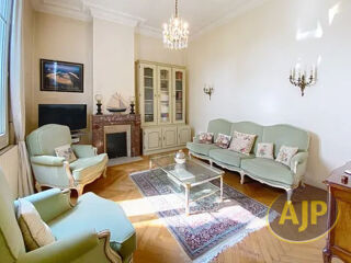  Maison à vendre 7 pièces 200 m²