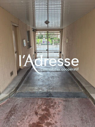  Parking / Garage � vendre 11 m�
