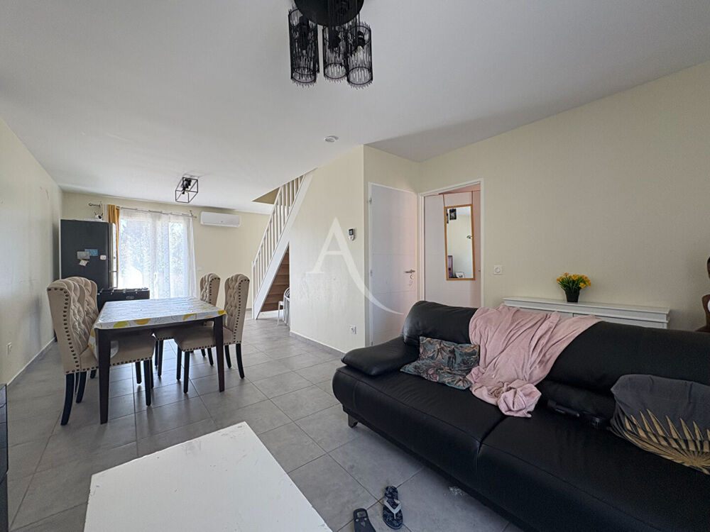 Vente Maison Maison récente 2023 à Chamarande - Mode de vie plain pied avec suite parentale et places de stationnement Chamarande