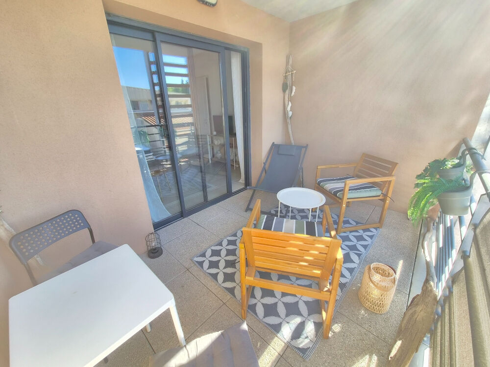 T2 - LEUCATE VILLAGE