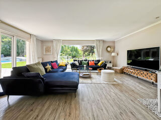  Maison � vendre 8 pi�ces 310 m�