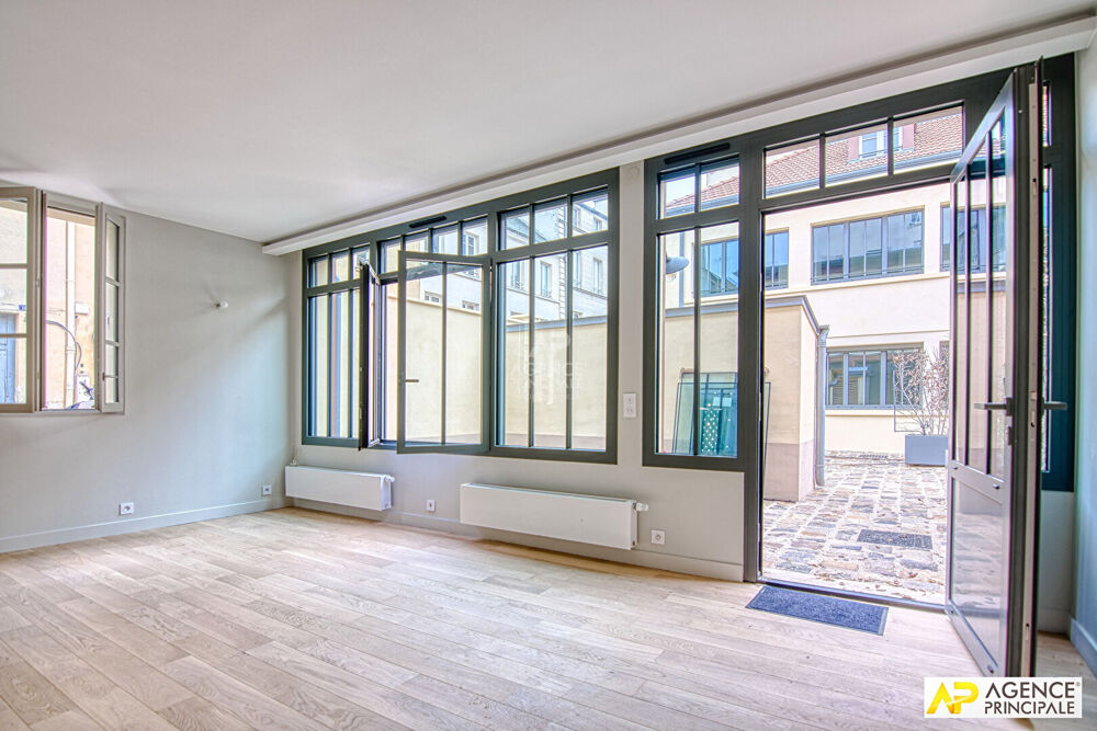 Versailles Notre-Dae Maison 3/4 pièces 87.5 m² au sol avec cour arborée
