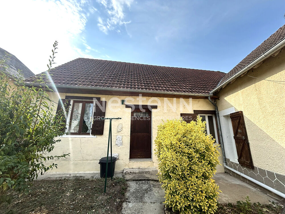 Vente Maison LONGERE DE PLAIN-PIED 4 PIECES AVEC COURETTE AU COEUR DE POULAINES (INDRE 36) Poulaines